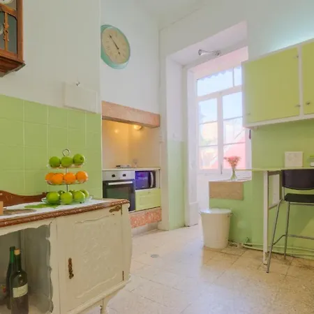 The Imperial Bed & Breakfast 2*